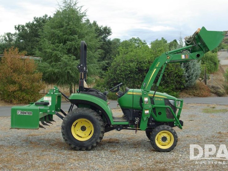john-deere-2032r-image-1