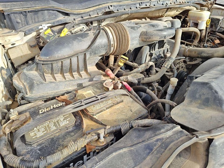 2017-ford-f550-image-13