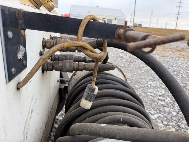 #8-•-cushion-cut-2525-3-cyl-power-unit-w/-trailer-inv#29196-image-26