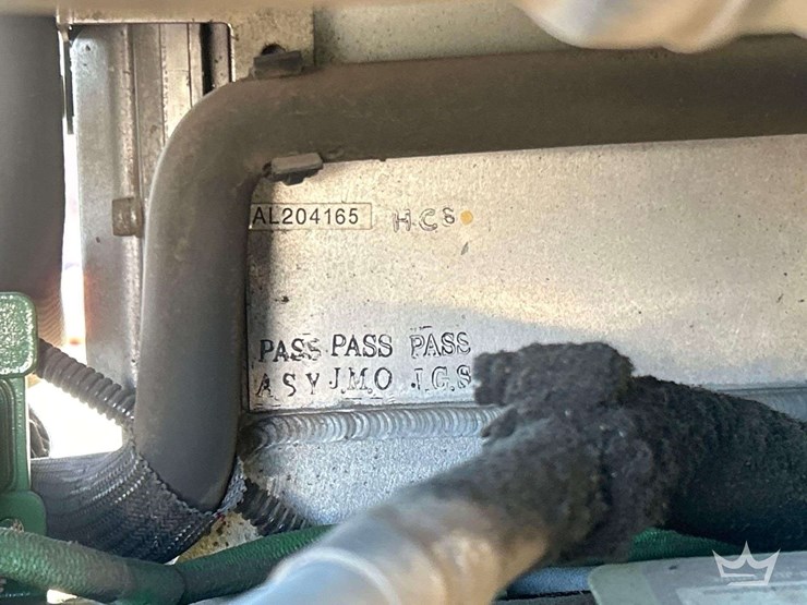 john-deere-7230-131hp-4wd-agricultural-utility-tractor-image-8