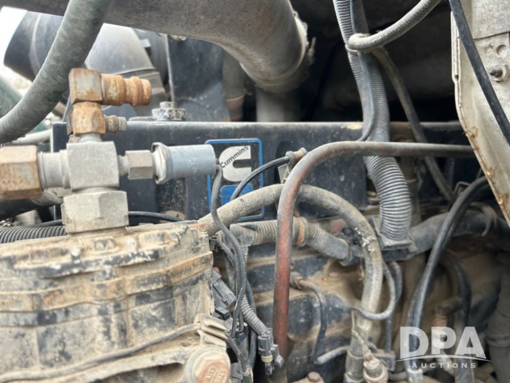 1992-ihc-8100-truck-(cp1306,-unit-431)-image-10