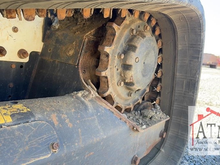 2019-bobcat-t770-image-15