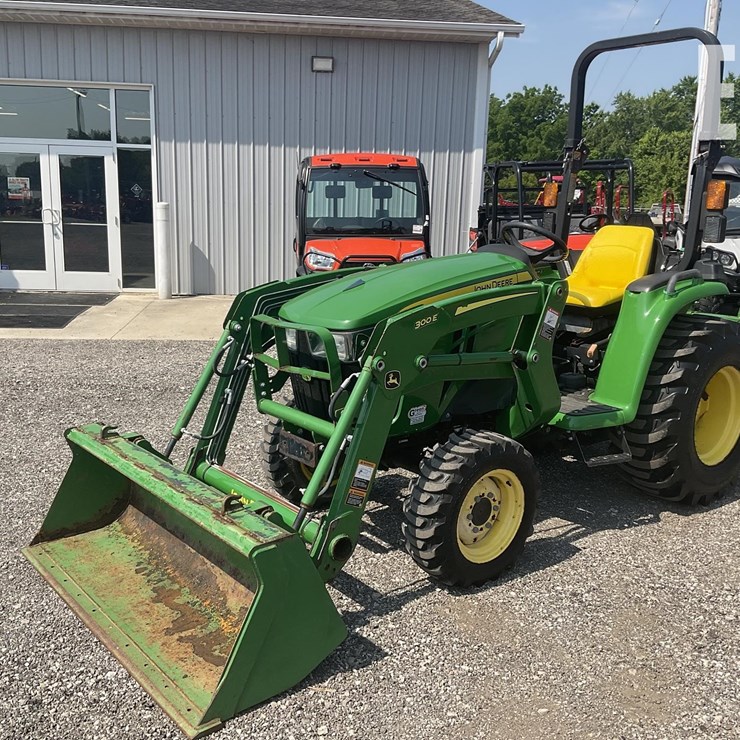 2020 JOHN DEERE 3025E