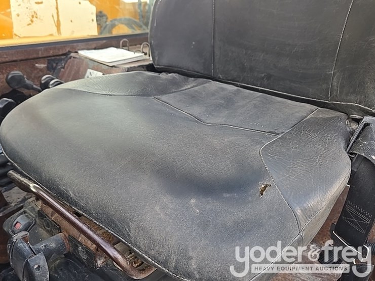 2017-jcb-512-56-image-116