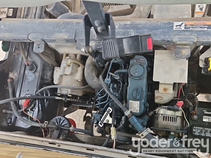 2020-club-car-carryall-1700-image-1345