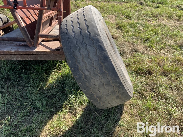 michelin-425/65r22.5-tire-image-4