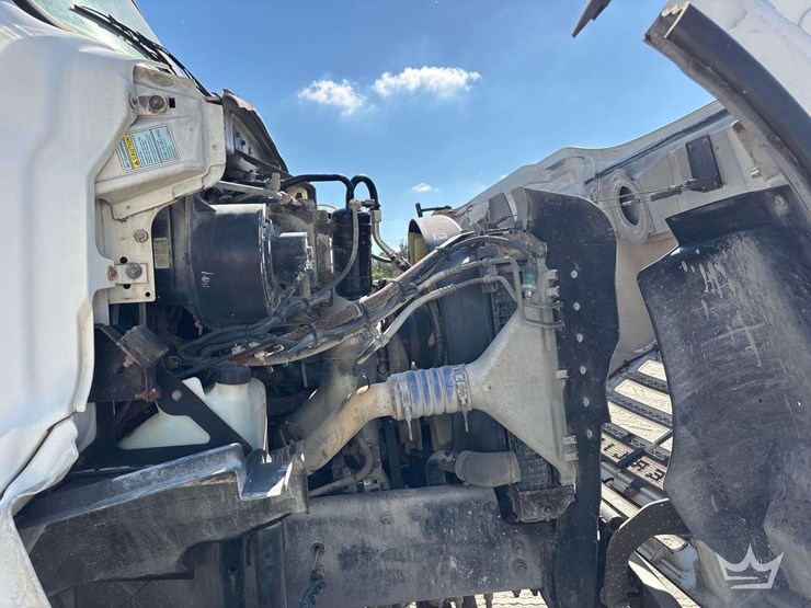 sterling-dump-truck-image-6