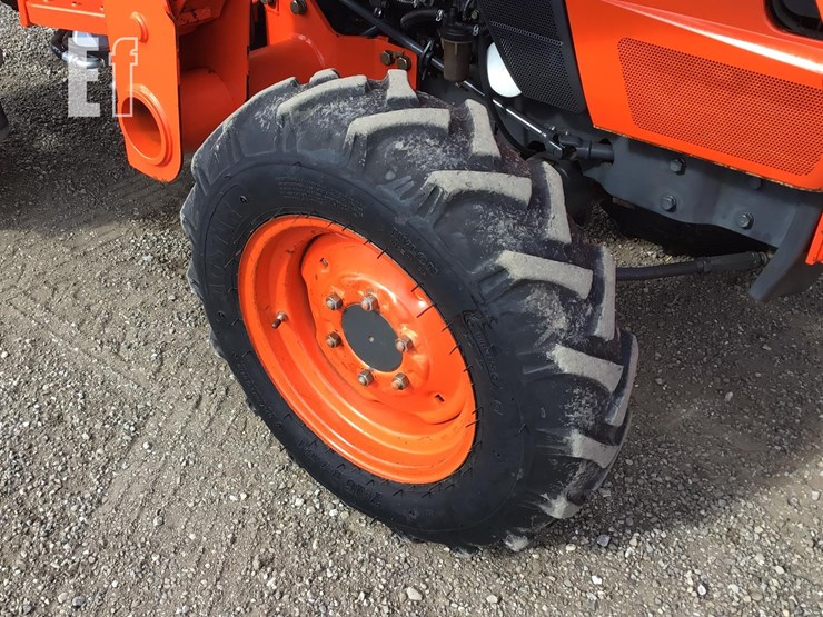 2004-kubota-l3400-image-25