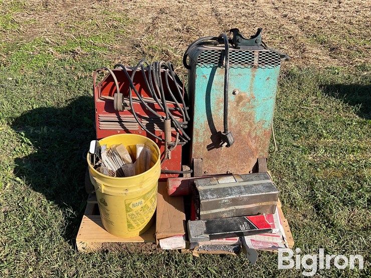 lincoln-/20thcentury-ac/dc-stick-welders-image-6