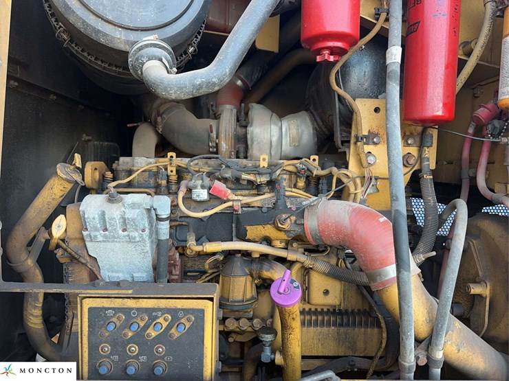 2011-caterpillar-140m-image-20