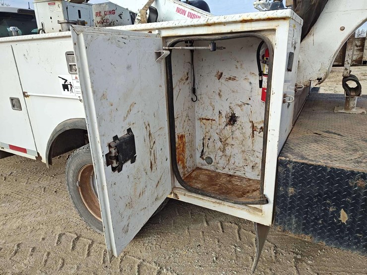 2018-ford-f550-image-65