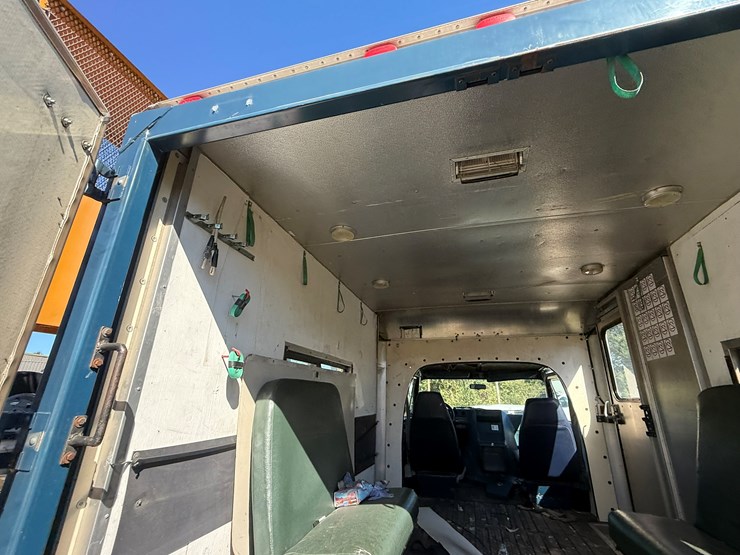 1991-chevrolet-c30-image-19