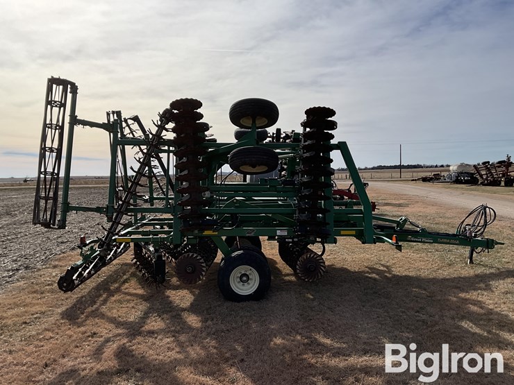 great-plains-2400tm-image-4