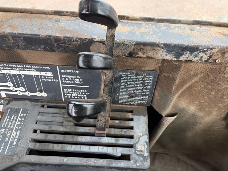 john-deere-8450-image-40