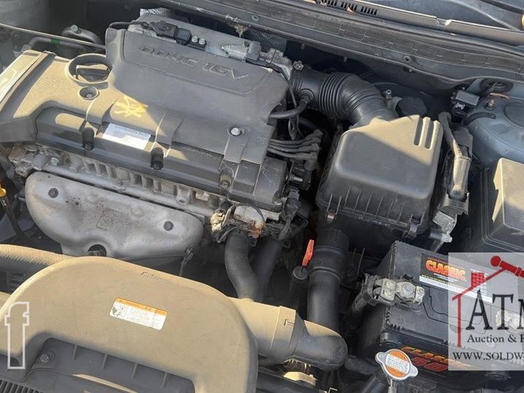 2016-hyundai-elantra-image-19