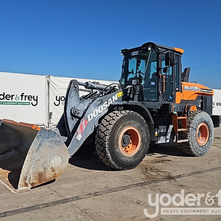 DOOSAN DL220