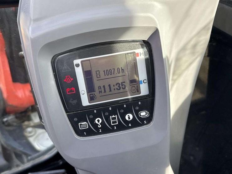 kubota-u35-4-image-21