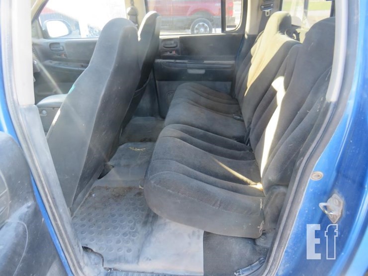 2001-dodge-dakota-sport-image-10