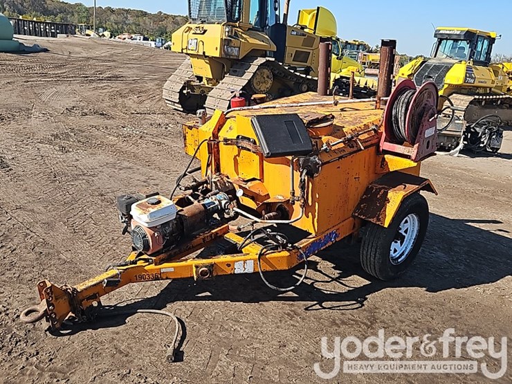 2003-gilcrest-tw250-image-1