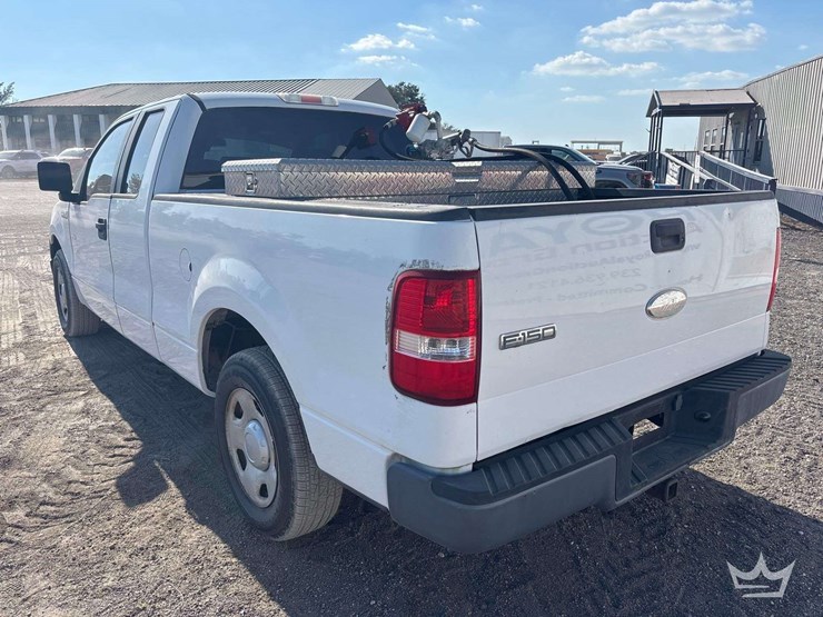 2008-ford-f-150-ext.-cab-pickup-truck-image-4