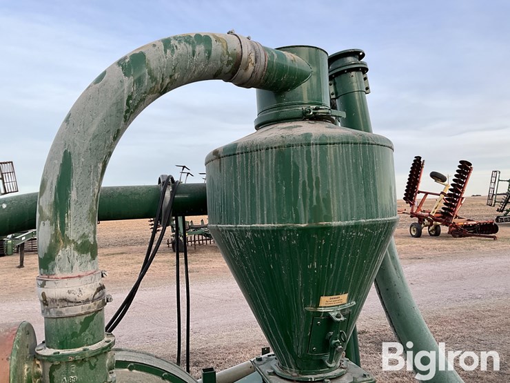 neuero-660-pto-1000-grain-vacuum-image-20