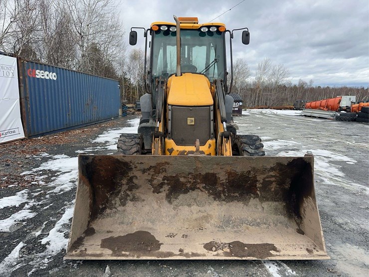 2015-jcb-3cx-image-2