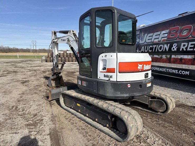 2012-bobcat-e50-image-3