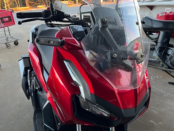 #7-•-honda-adv150-motorcycle/scooter-image-2