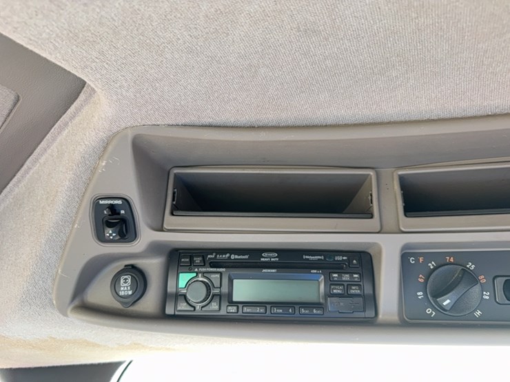 case-ih-puma-130-image-3