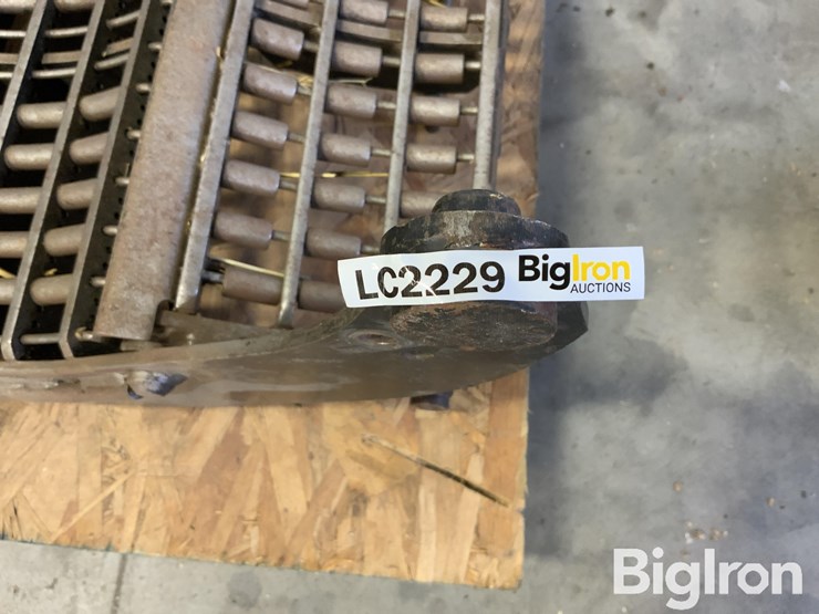 new-holland-cr7090-image-13