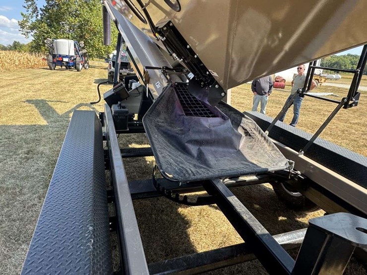 2015-j&m-375st-image-23