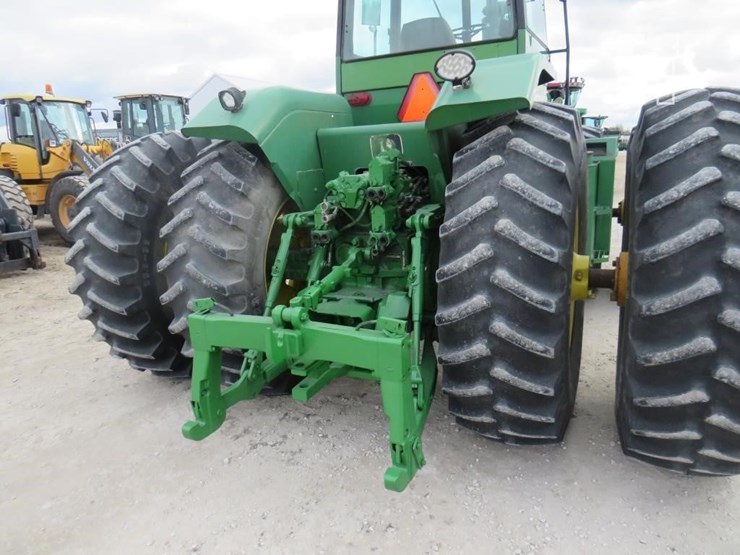 john-deere-8640-image-9