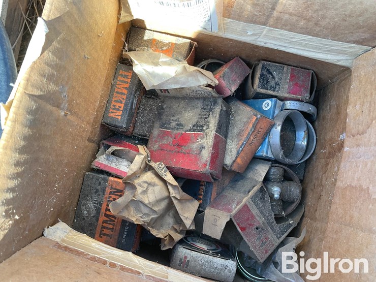 pallet-of-misc-equipment-parts-image-11