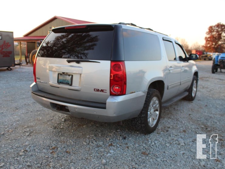 2010-gmc-yukon-image-7