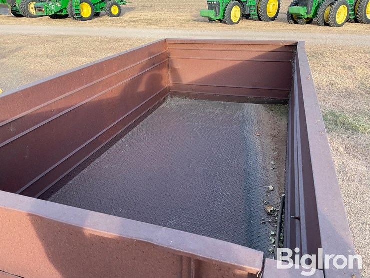 antique-grain-wagon-image-15