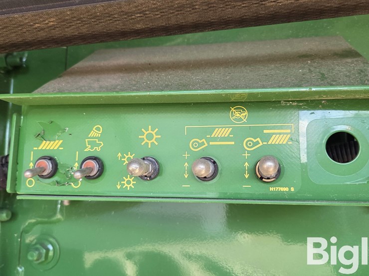 2018-john-deere-s780-image-14