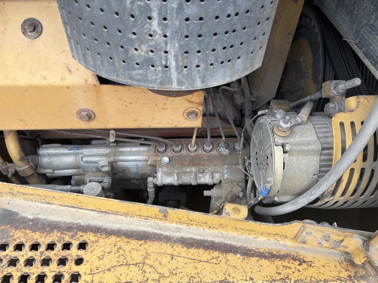 2001-caterpillar-d6r-lgp-image-23