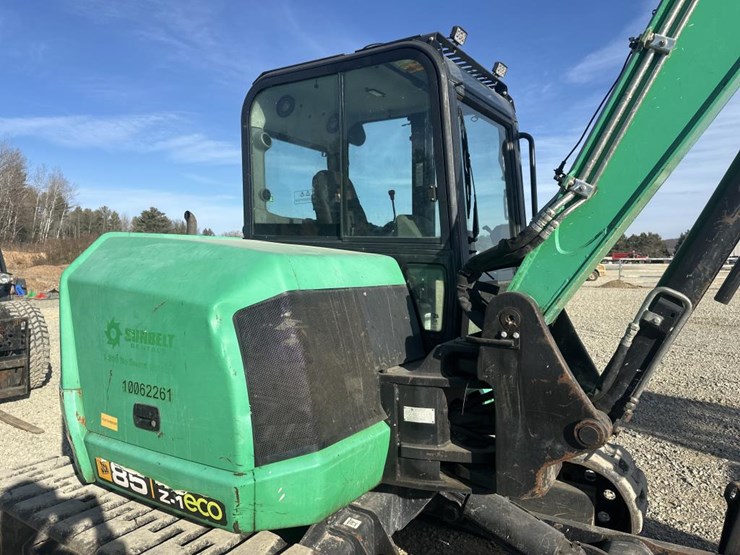 2018-jcb-85z-1-image-13