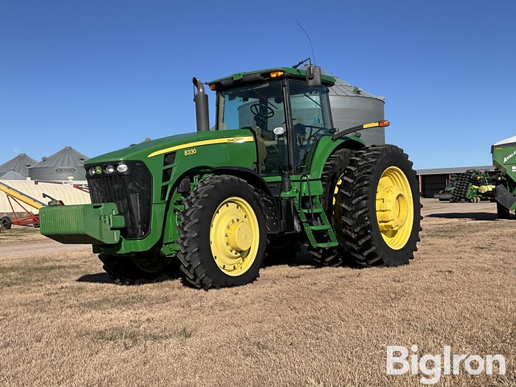 2008-john-deere-8330-image-1