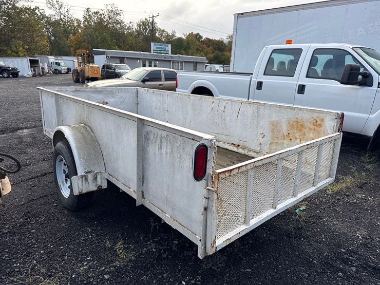 #131-•-1997-diamond-back-tilt-trailer-image-4