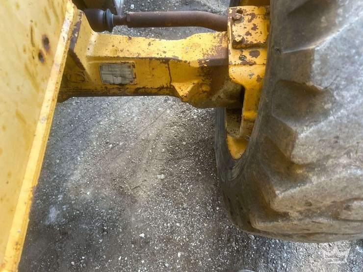 2004-deere-310g-image-25