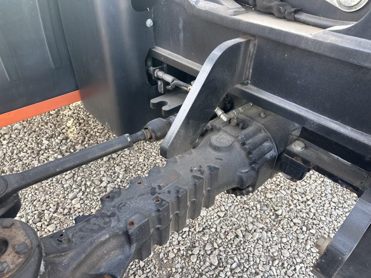 2015-jlg-g6-42a-image-25