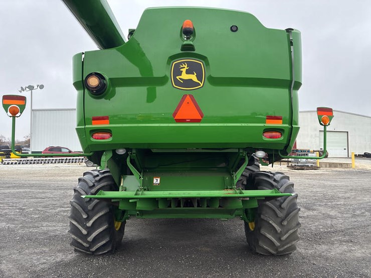 2013-john-deere-s670-image-6