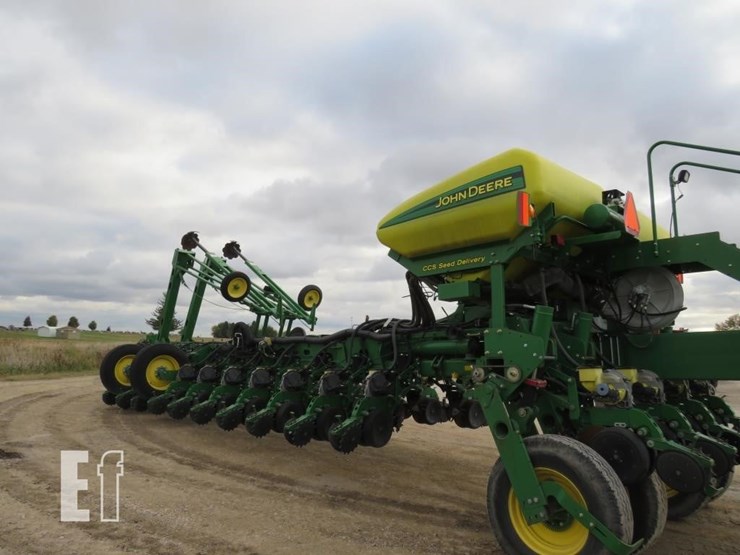 2012-john-deere-1770nt-image-7