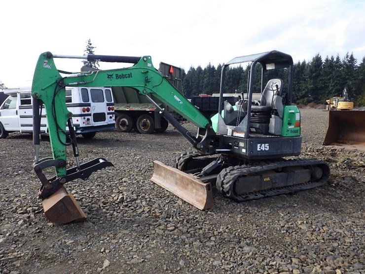 2016-bobcat-e45-image-1