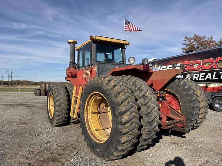 1983-versatile-835-image-4