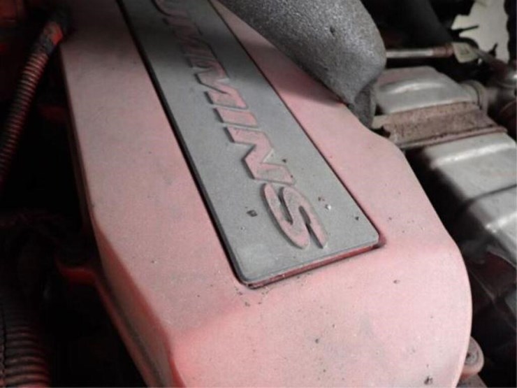 2015-freightliner-mt55-image-43