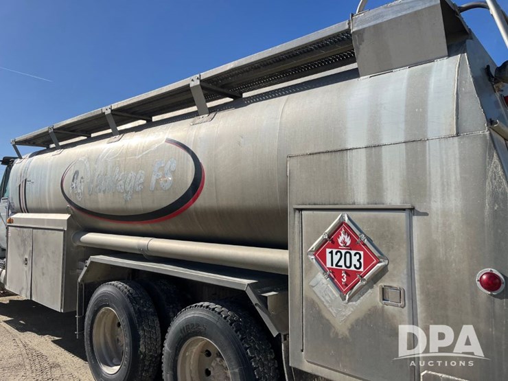 2010-ihc-workstar-petroleum-truck-(jn3389,-unit-487)-image-46