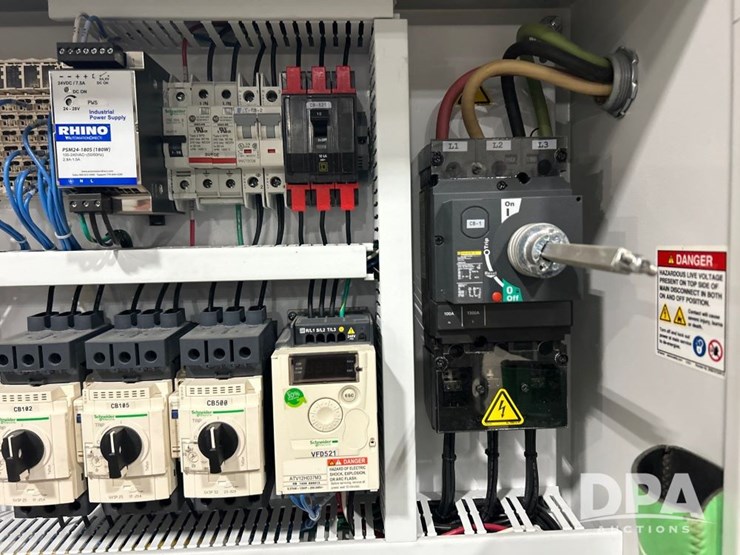 2015-ksi-120819-image-7