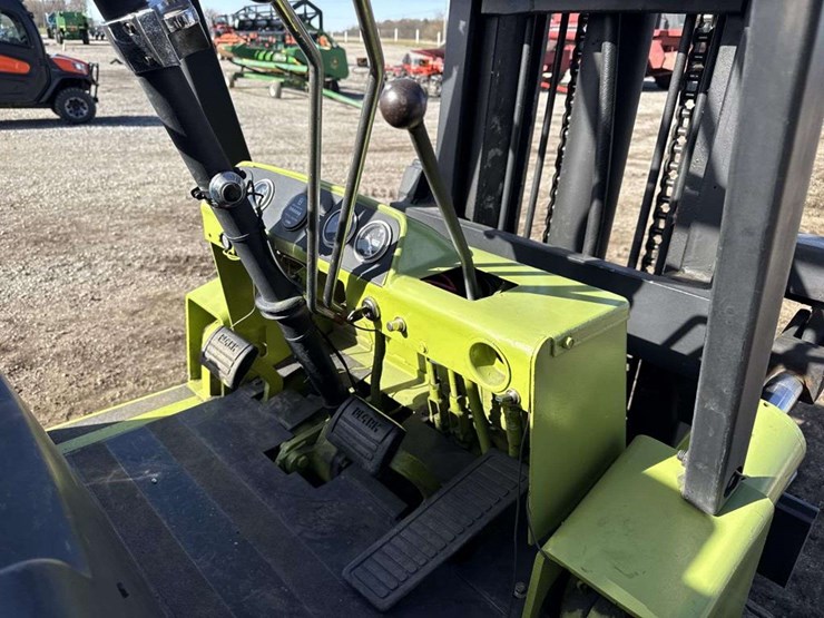 clark-lp-c500-90-fork-lift-image-16